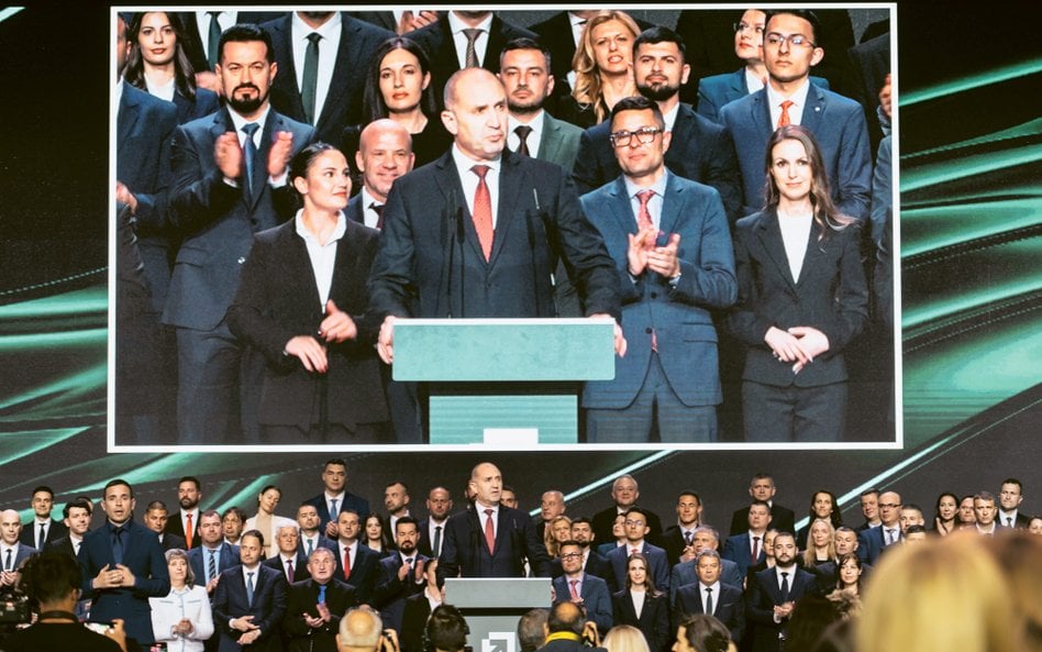 W kampanii wyborczej Rumen Radew obiecywał przegonić złodziei, demonstrował siłę i zdecydowanie, kró
