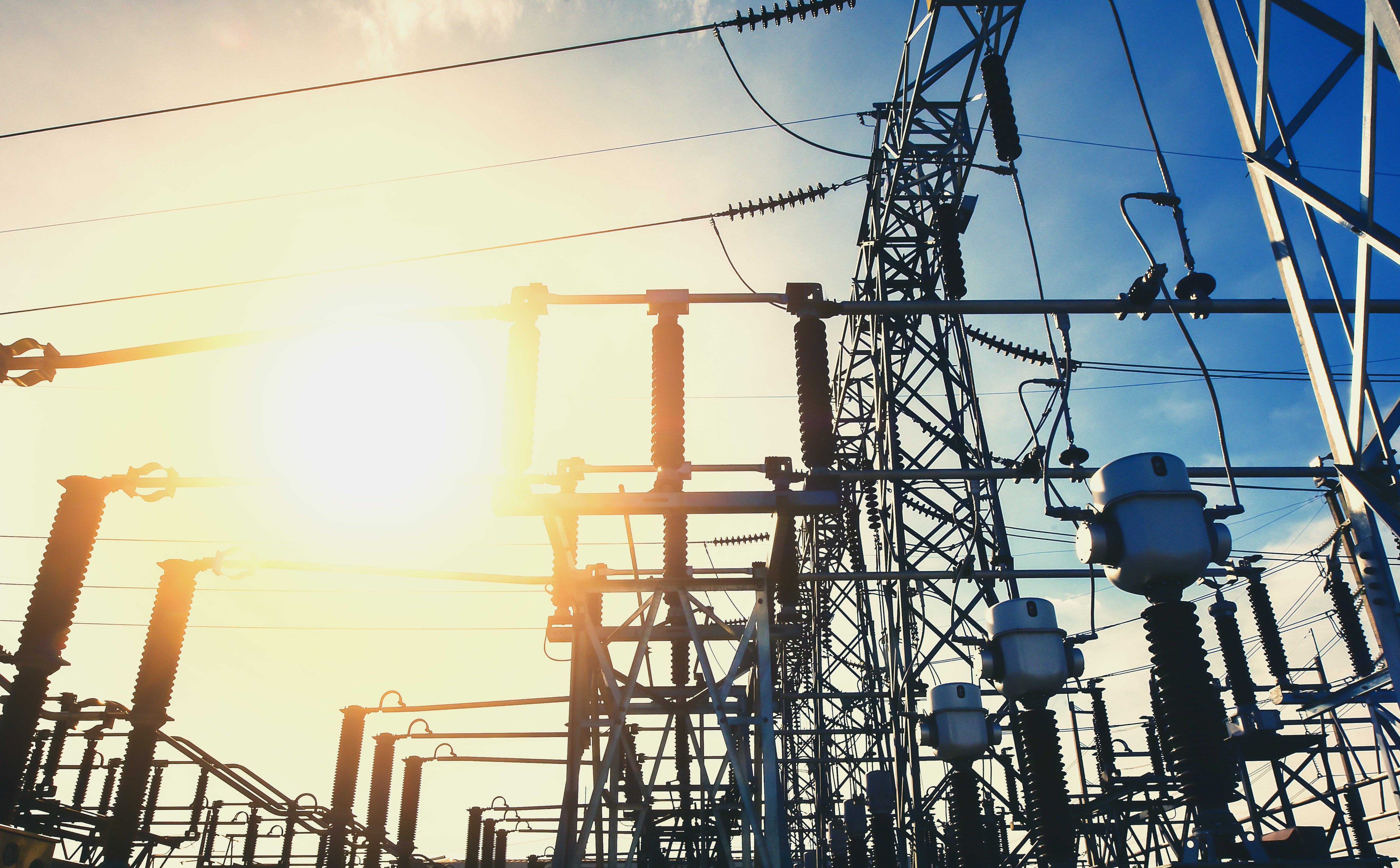 Trwa walka o cenę w ostatniej aukcji rynku mocy. Stawką jest wysokość opłaty mocowej