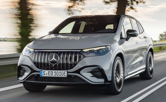 Mercedes EQE 53 AMG SUV