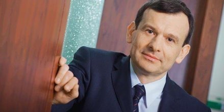 Radosław Olszewski prezes DM BOŚ. Chciałbym podziękować redakcji „Parkietu" za to, że podobnie jak i