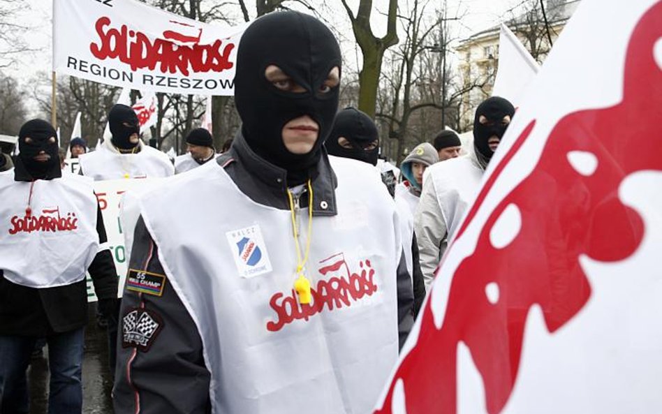 Niebezpieczne związki