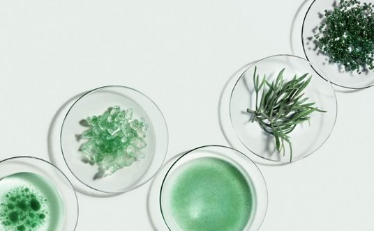 "Powercell Skinmunity Youth Reinforcing Serum"