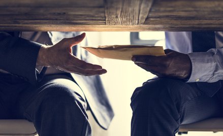 Jakub Znamierowski: Martwe prawo, czyli o karaniu spółek