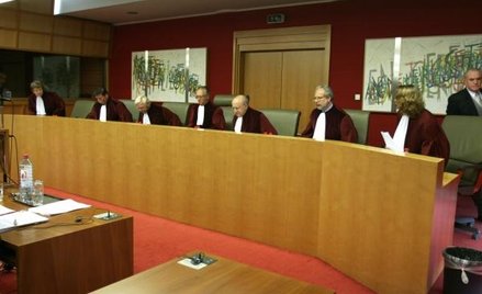 Usługi niezależnych grup osób na rzecz ich członków są zwolnione z VAT