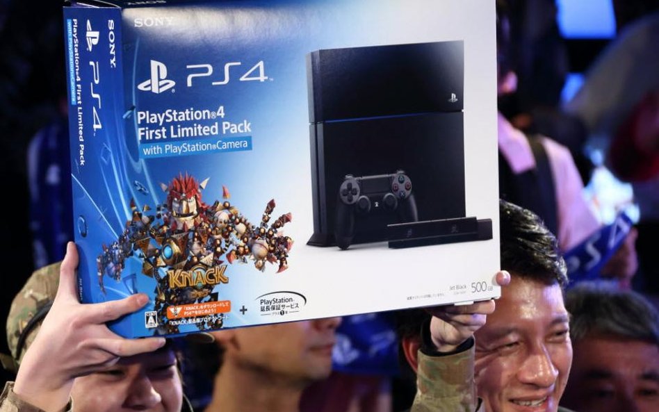 Sony: rekord sprzedaży Playstation 4