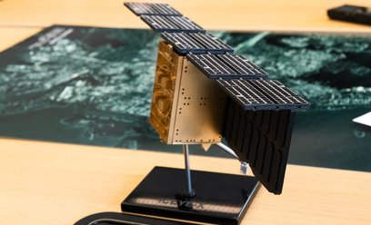 Model satelity SAR czwartej generacji firmy Iceye