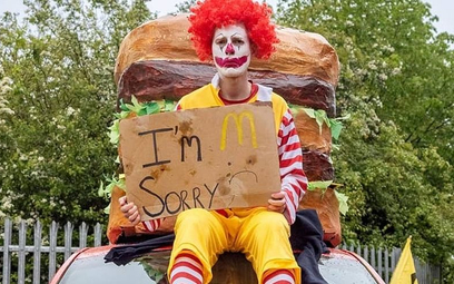 McDonald’s zablokowany. Aktywiści chcą bezmięsnych burgerów