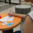 Jak dokumentować w księgach transakcje z ludnością