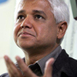 Amitav Ghosh pochodzi z Kalkuty, jest jednym z najchętniej czytanych pisarzy w Indiach
