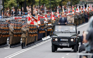 Zwierzchnik sił zbrojnych, prezydent Andrzej Duda podtrzymał tradycję pożegnania odchodzących oficer