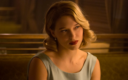 Lea Seydoux jako Madleine Swann Madleine Swann to córka starego wroga Bonda - Mr. White’a. Podczas w