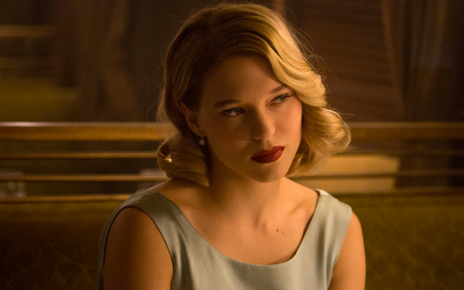 Lea Seydoux jako Madleine Swann Madleine Swann to córka starego wroga Bonda - Mr. White’a. Podczas w