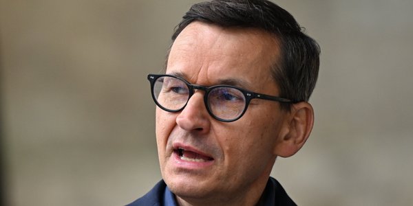 „Nie ma hegemona na prawicy”. Morawiecki reaguje na potężne trzęsienie ziemi w PiS