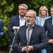 Minister Zdrowia Adam Niedzielski ogłosił przekazanie dodatkowych pieniędzy na dziecięcym oddziałom 