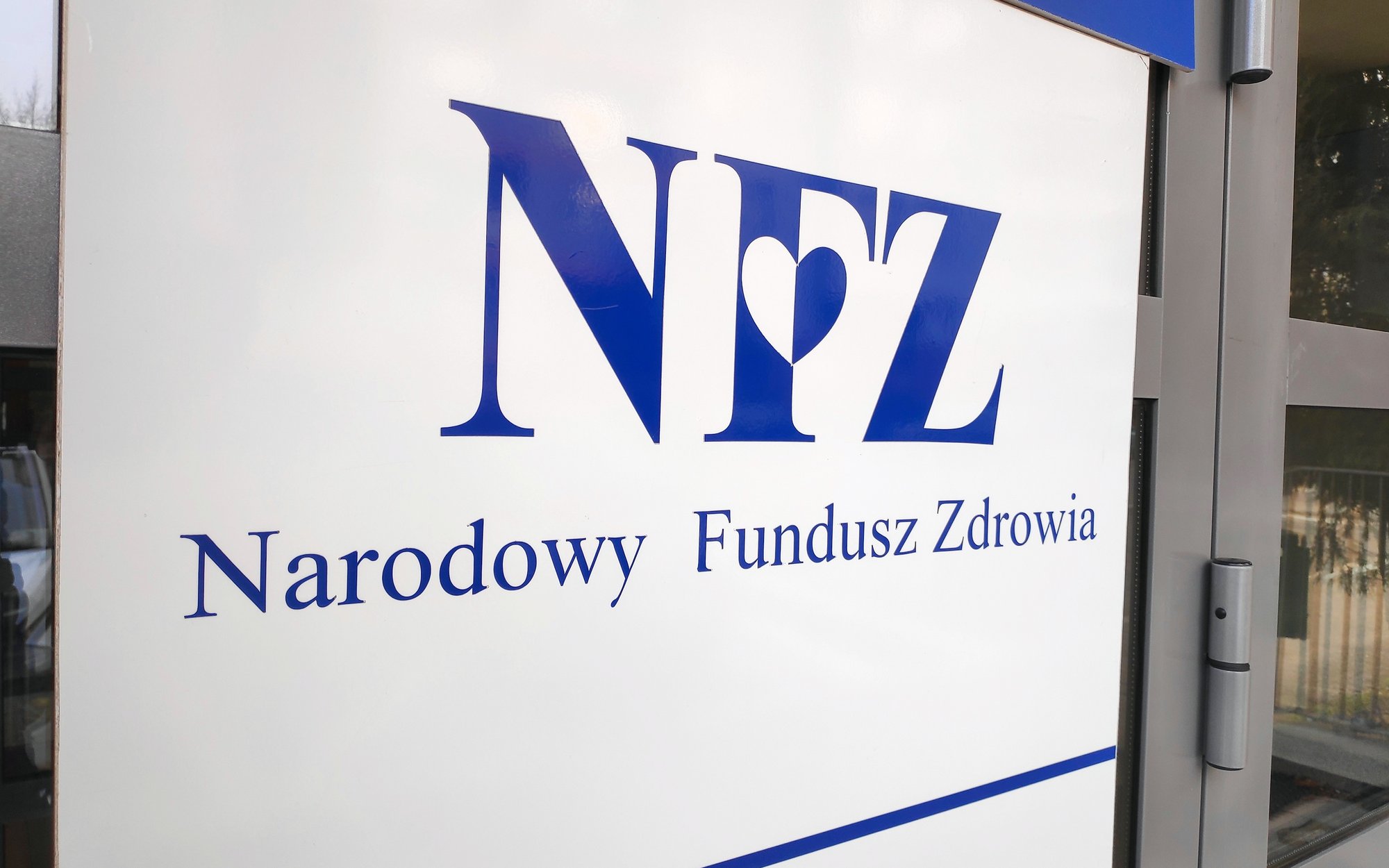 NFZ szuka oszczędności. Zmiany mogą odczuć pacjenci