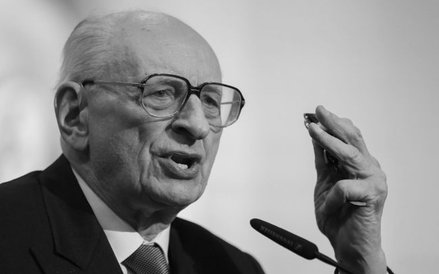 Prof. Władysław Bartoszewski