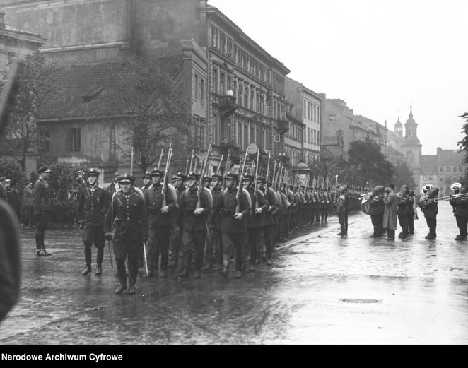 Uroczystości w Warszawie z okazji rocznicy Bitwy Warszawskiej 1920 roku zwanej "cudem nad Wisłą" i Ś