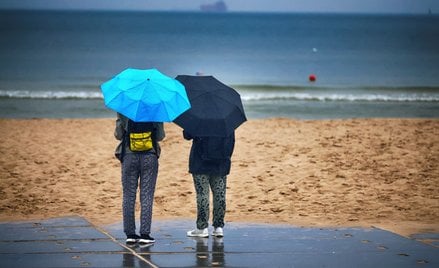 Wakacje muszą być udane – Airbnb wypłaci odszkodowanie, jeśli spadnie deszcz