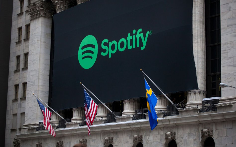 W pandemii zmienił się sposób słuchania muzyki. Rekordy bije Spotify