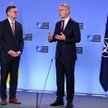 Szef MSZ Ukrainy Dmytro Kułeba i sekretarz generalny NATO Jens Stoltenberg