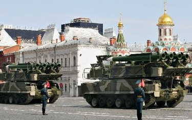 Putin obroni zbrojeniówkę przed sankcjami