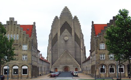 Kościół Grundtviga wybudowano w latach 1921-1940 na wzgórzu Bispebjerg w Kopenhadze.