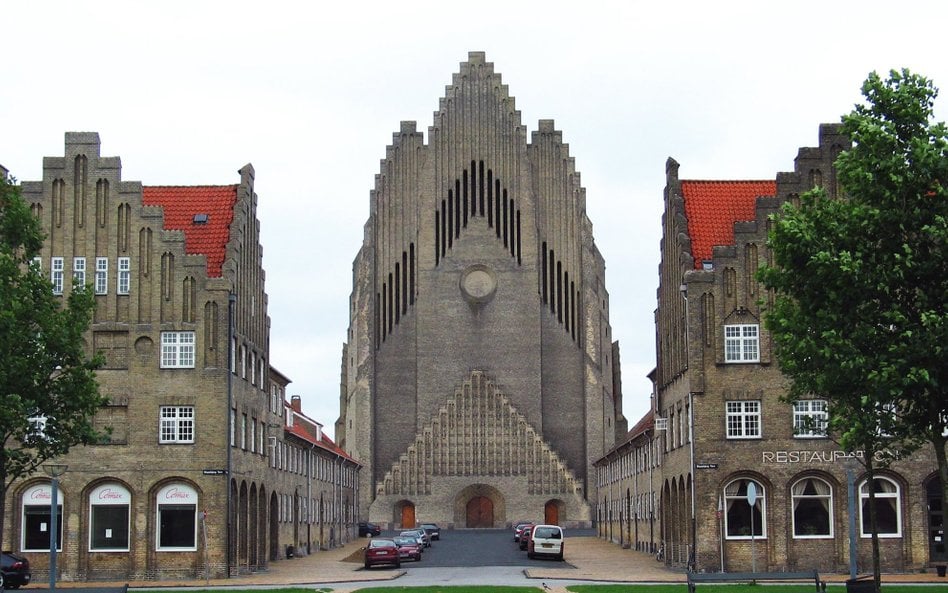 Kościół Grundtviga wybudowano w latach 1921-1940 na wzgórzu Bispebjerg w Kopenhadze.