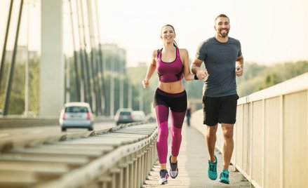 Polacy i sport: najchętniej biegamy i jeździmy na rowerze