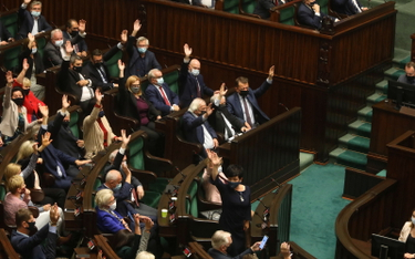 Stan wyjątkowy: Sejm nie uchylił rozporządzenia prezydenta