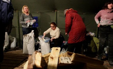 Ukraińcy, których domy zostały zniszczone podczas ostrzałów