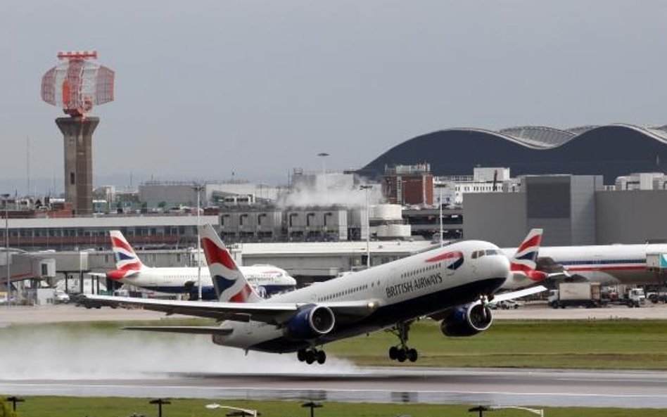 Wielka Brytania: Na Heathrow krótka przerwa w lotach przez podejrzany przedmiot