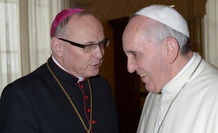 Bp Wiesław Mering złożył rezygnację z urzędu biskupa włocławskiego. Za kilkanaście dni skończy 75 la