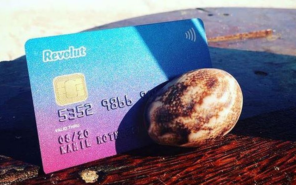 Revolut tłumaczy wpadkę problemami partnerów