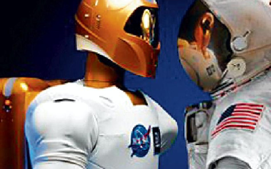 R2 i astronauta