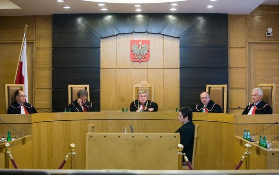 Apelacja wniesiona przez prawnika nie była zwolniona od kosztów