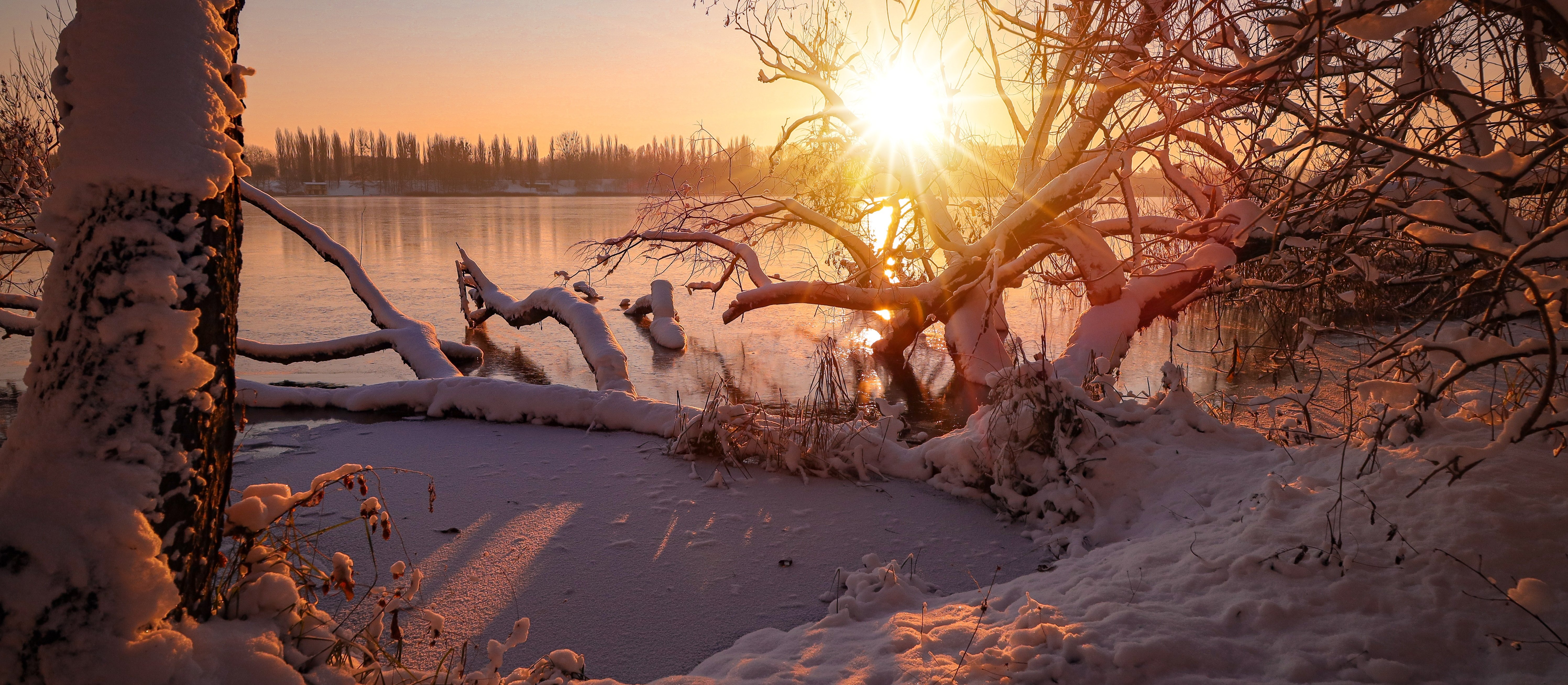 Kiedy wypada najkrótszy dzień w 2025 roku? Przesilenie zimowe już niedługo