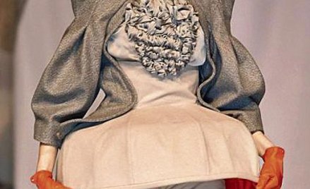 Jeden z projektów Grażyny Łobody, autorki Kolekcji Roku wyróżnionej statuetką Cracow Fashion Awards