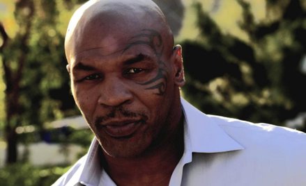 Mike Tyson, były mistrz świata wagi ciężkiej, promuje napój energetyczny black gold