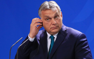 Orbán pomógł Warszawie