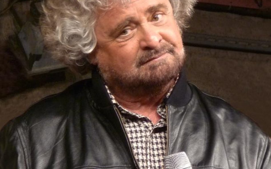 Beppe Grillo znany jest z monologów i popularnego blogu