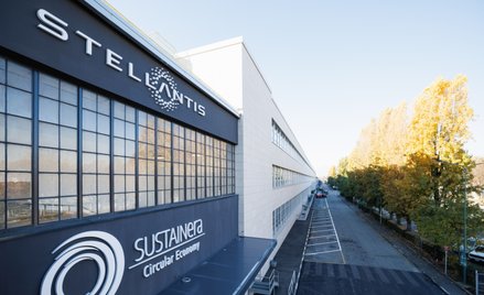 Stellantis planuje redukcję zatrudnienia w zakładzie w Tychach. Włoskie fabryki ze spadkiem produkcj
