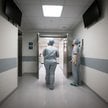 Należy wprowadzić limit płac dla lekarzy - apeluje znany chirurg
