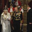Królowa Elżbieta przed Parlamentem