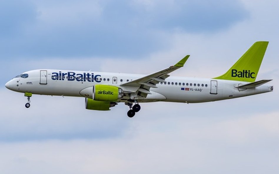 Internet satelitarny dla podróżnych bez dodatkowych opłat działa już w ponad połowie floty linii.