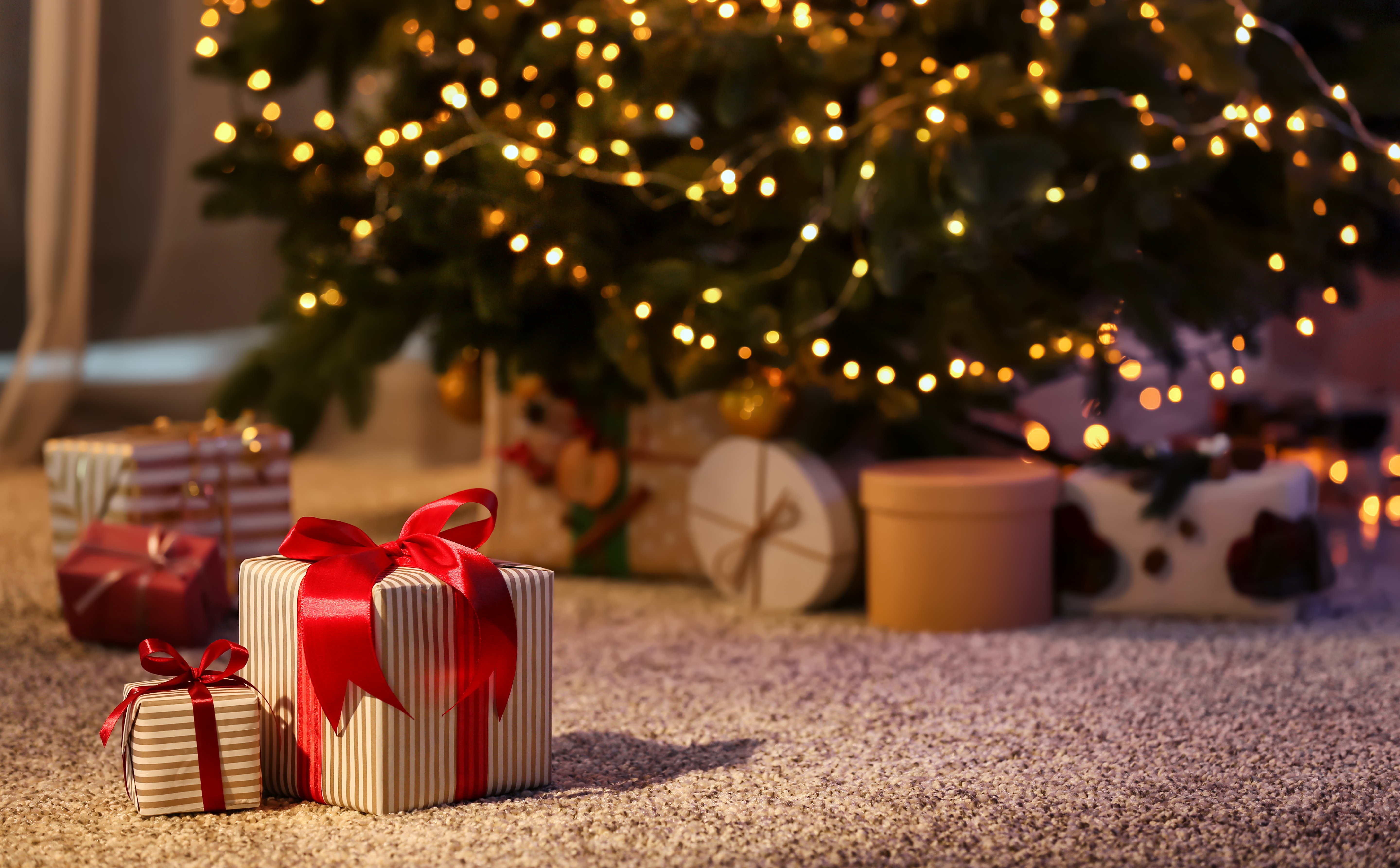 Co szósty Polak pożycza pieniądze na święta