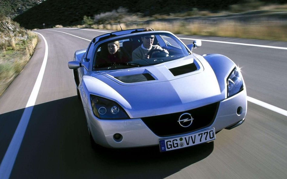 Opel Speedster Turbo