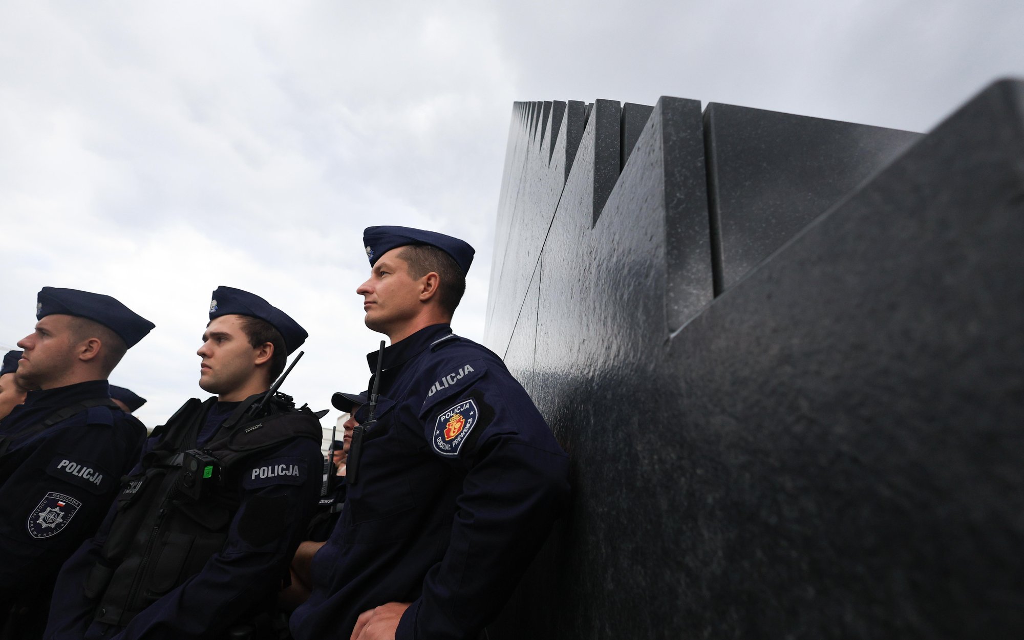 Smoleńsk 15 lat później. Rocznica w cieniu kampanii i politycznych napięć