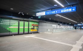 Przejście z peronów Dworca Zachodniego na przystanek zajmie tylko chwilę. Projektowane połączenie je