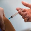 Szczepionki przeciw koronawirusowi w drodze do Polski