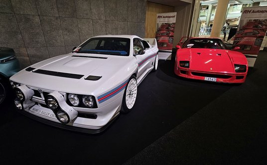 Nowoczesny klasyk i klasyk - Kimera 037 i Ferrari F40